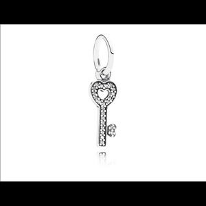 Pandora Key dangle